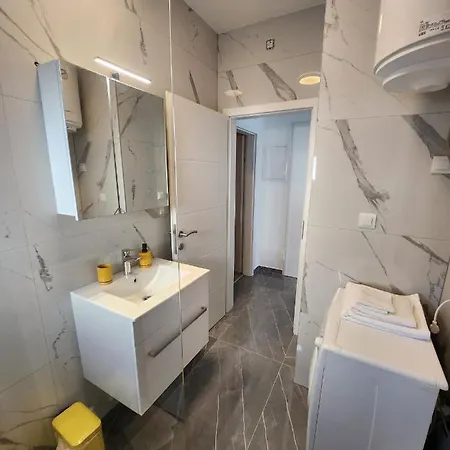 Feel Good View アパート *