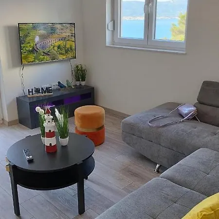 Апартаменты Feel Good View Трогир